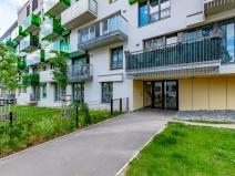 Pronájem bytu 1+kk, Praha - Vršovice, Altajská, 34 m2