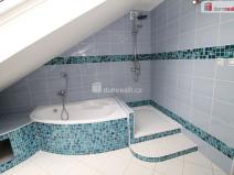 Prodej bytu 2+1, Mariánské Lázně - Hamrníky, třída Vítězství, 85 m2