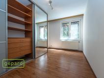 Prodej bytu 2+kk, Praha - Stodůlky, Bašteckého, 43 m2
