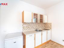 Pronájem bytu 1+kk, Praha - Suchdol, Suchdolská, 30 m2