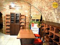 Pronájem obchodního prostoru, Olomouc, 8. května, 90 m2