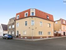 Prodej vícegeneračního domu, Hrob, Mírové náměstí, 245 m2