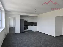 Pronájem bytu 3+kk, Chomutov, Žižkovo náměstí, 103 m2