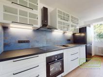 Prodej bytu 3+1, Teplice - Trnovany, Trnovanská, 66 m2