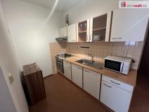 Pronájem bytu 1+kk, Kolín - Kolín IV, Školská, 35 m2