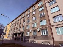 Prodej bytu 3+1, Hradec Králové - Pražské Předměstí, U Koruny, 75 m2