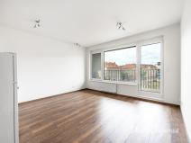 Pronájem bytu 1+kk, Praha - Vysočany, Střídavá, 34 m2