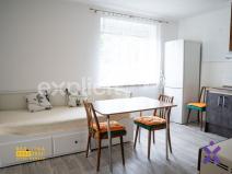 Prodej bytu 2+1, Uherský Brod, Hlavní, 54 m2