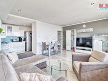Prodej bytu 3+1, Chomutov, Březenecká, 72 m2
