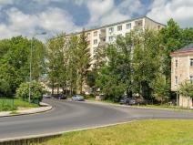 Prodej bytu 3+1, Karlovy Vary, Závodu míru, 62 m2