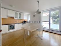 Pronájem rodinného domu, Praha, Na Fialce I, 180 m2