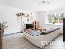 Prodej bytu 2+1, Stará Paka - Karlov, 63 m2