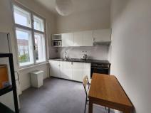 Pronájem bytu 2+1, Praha - Vinohrady, Rumunská, 56 m2