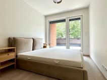 Pronájem bytu 2+kk, Praha, Výstavní, 65 m2