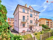 Prodej bytu 4+1, Karlovy Vary - Drahovice, Zbrojnická, 75 m2