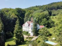 Prodej vily, Cvikov - Trávník, 1300 m2