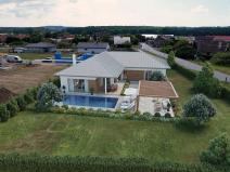Prodej rodinného domu, Sukorady, 240 m2