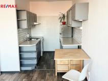 Pronájem bytu 2+kk, Kladno - Kročehlavy, Švédská, 43 m2