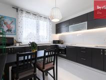 Prodej bytu 3+1, Opava, Fügnerova, 76 m2