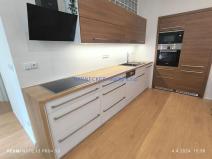 Pronájem bytu 2+kk, Hradec Králové, třída Karla IV., 57 m2