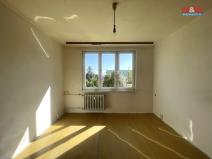 Pronájem bytu 1+kk, Postoloprty, Jiráskovo náměstí, 20 m2