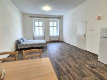 Pronájem bytu 2+kk, Písek - Vnitřní Město, Velké náměstí, 72 m2