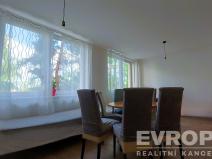 Pronájem bytu 2+kk, Praha - Strašnice, Limuzská, 52 m2