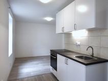 Prodej bytu 1+kk, Zvěstov - Roudný, 27 m2