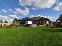 Prodej rodinného domu, Žáky, 180 m2