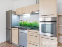 Pronájem bytu 1+kk, Praha - Kyje, Farkašova, 31 m2