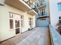 Prodej atypického bytu, Praha, Slavíkova, 105 m2