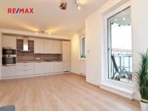 Pronájem bytu 2+kk, Praha - Hlubočepy, Hugo Haase, 53 m2