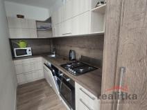 Pronájem bytu 2+1, Opava - Malé Hoštice, Slezská, 60 m2