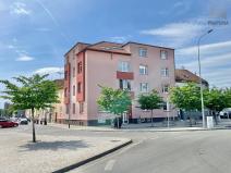 Pronájem bytu 1+kk, Brno, Charbulova, 43 m2
