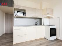 Prodej bytu 1+1, Brno - Řečkovice, Horácké náměstí, 47 m2