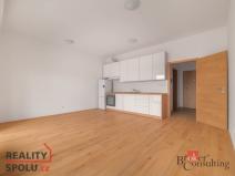 Pronájem bytu 1+kk, Plzeň - Jižní Předměstí, Měděná, 36 m2