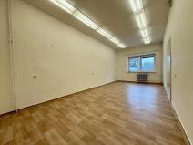Pronájem skladu, Svitavy, náměstí Míru, 27 m2