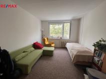 Pronájem bytu 1+kk, Hradec Králové - Nový Hradec Králové, třída Edvarda Beneše, 31 m2