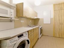Pronájem bytu 2+1, Praha - Kobylisy, Rajmonova, 48 m2