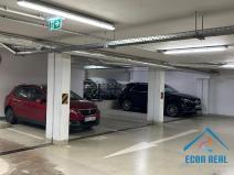 Pronájem garážového stání, Jesenice, Nákupní, 12 m2
