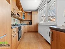 Prodej bytu 3+1, Uherské Hradiště - Mařatice, Sadová, 83 m2