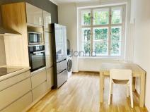 Pronájem bytu 2+1, Praha, Ševčíkova, 74 m2