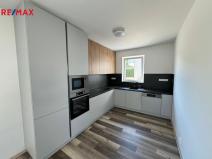 Pronájem bytu 3+kk, Drozdov, 75 m2