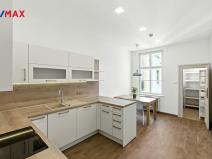 Pronájem bytu 3+1, Praha - Nové Město, Podskalská, 111 m2