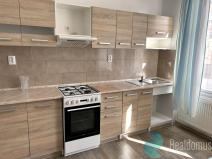 Pronájem bytu 2+1, České Budějovice, Dobrovodská, 98 m2