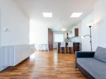Pronájem bytu 2+kk, Praha - Holešovice, U parního mlýna, 81 m2