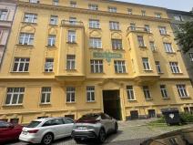 Prodej bytu 2+1, Karlovy Vary, Foersterova, 69 m2