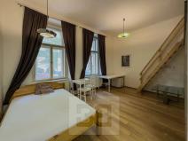 Pronájem bytu 1+kk, Praha - Žižkov, Zvonařova, 40 m2