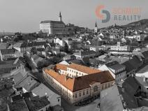 Prodej komerční nemovitosti, Mikulov, Purkyňova, 1361 m2