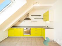 Prodej bytu 3+kk, České Budějovice, Radniční, 81 m2